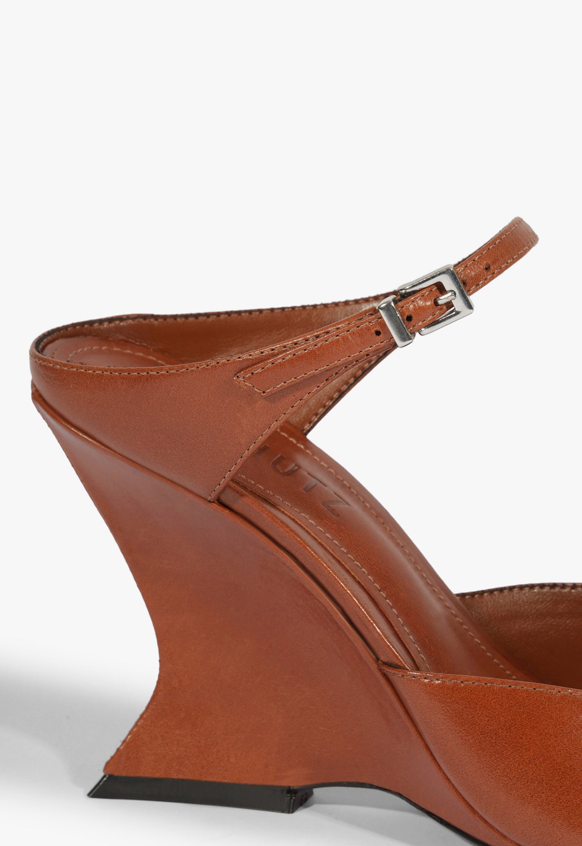 Siena Buckle Mule Leather Pump Fall 25 - Schutz Shoes