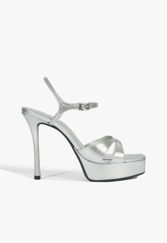 Maxine Metallic Sandal Resort 26 5 Silver Metallic - Schutz Shoes
