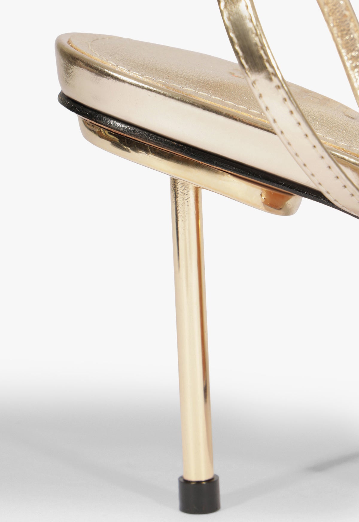 Lilith Metallic Sandal Pre Fall 25 - Schutz Shoes