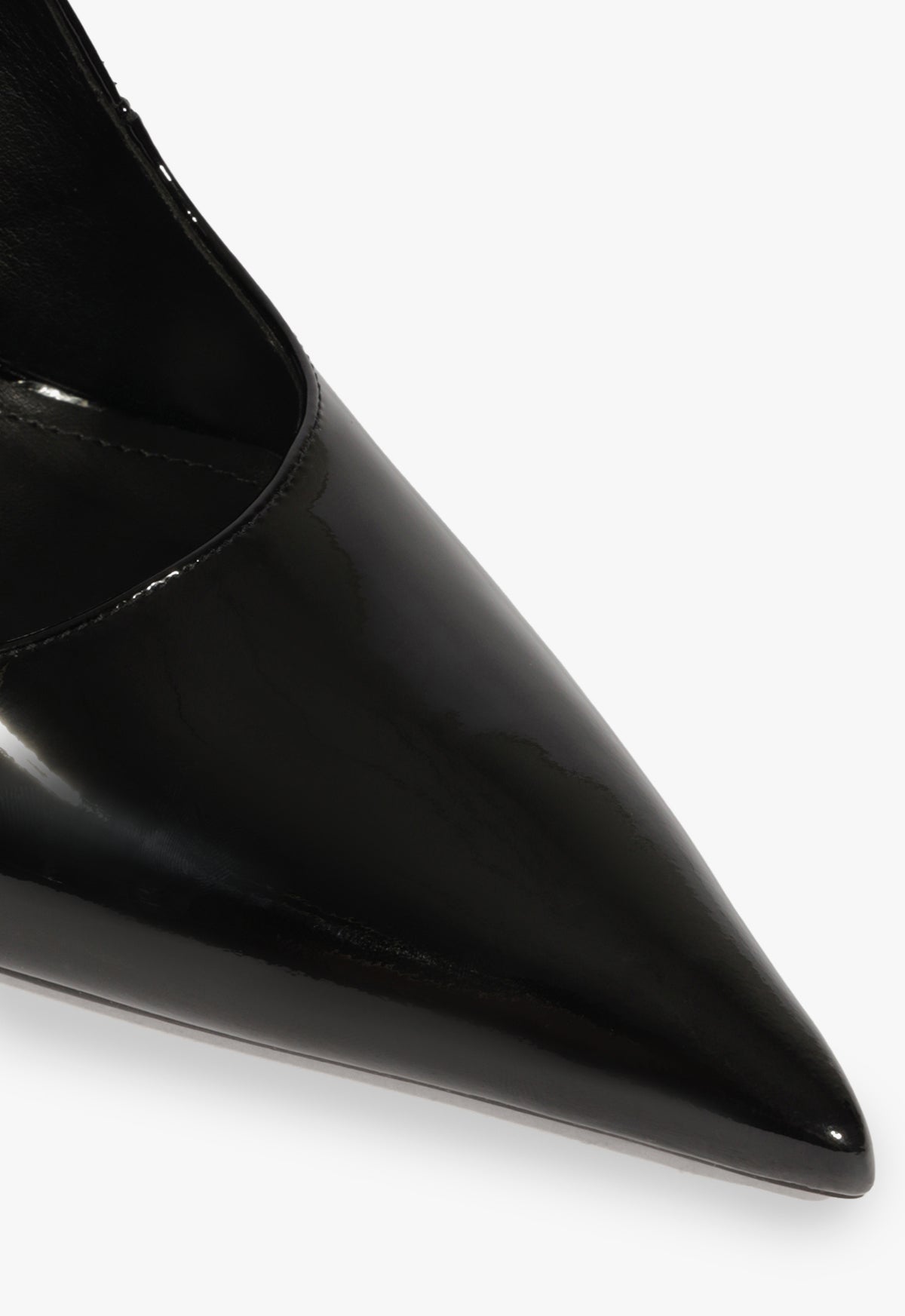 Stella Patent Pump Pre Fall 25 - Schutz Shoes