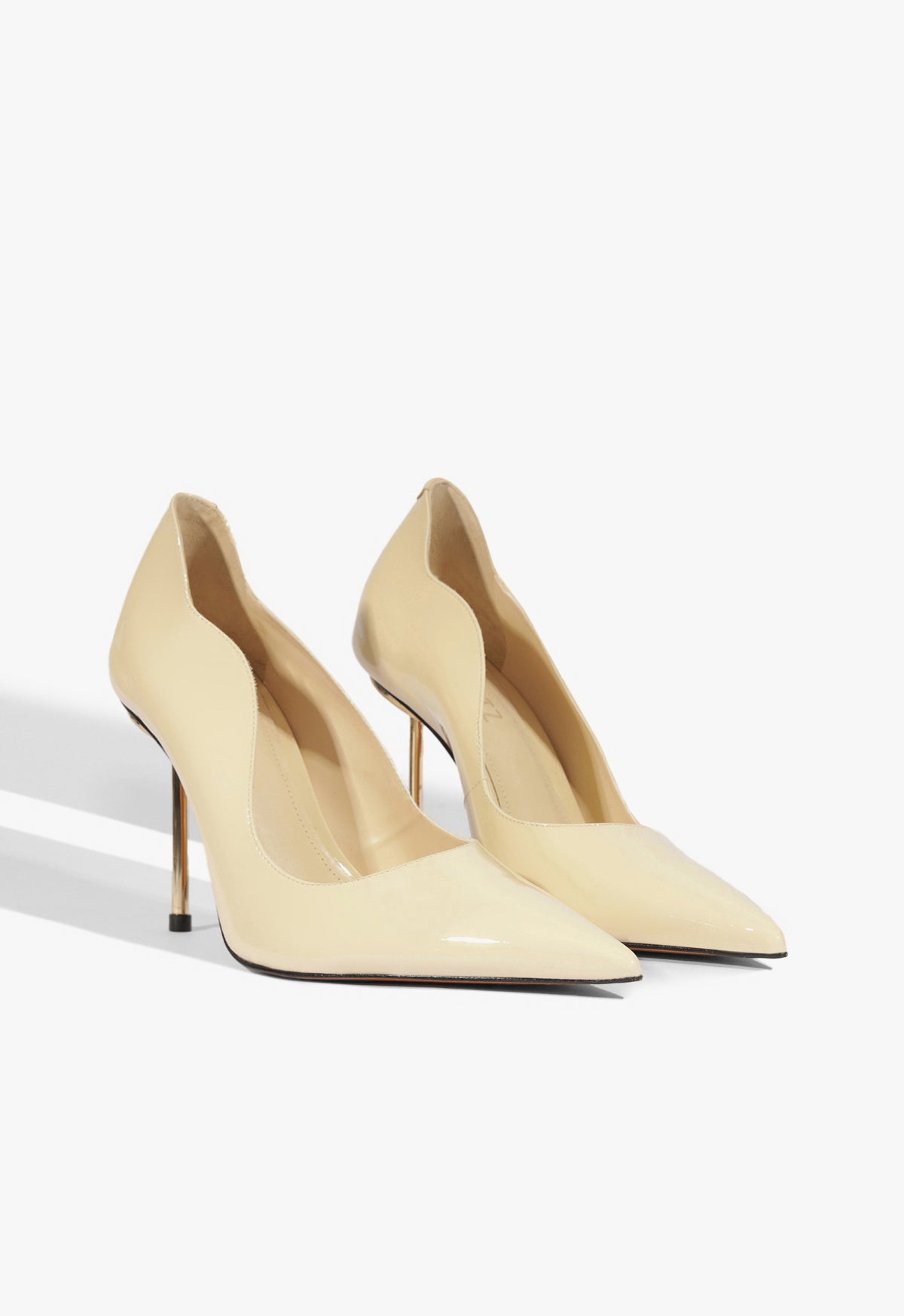 Stella Patent Pump Pre Fall 25 - Schutz Shoes