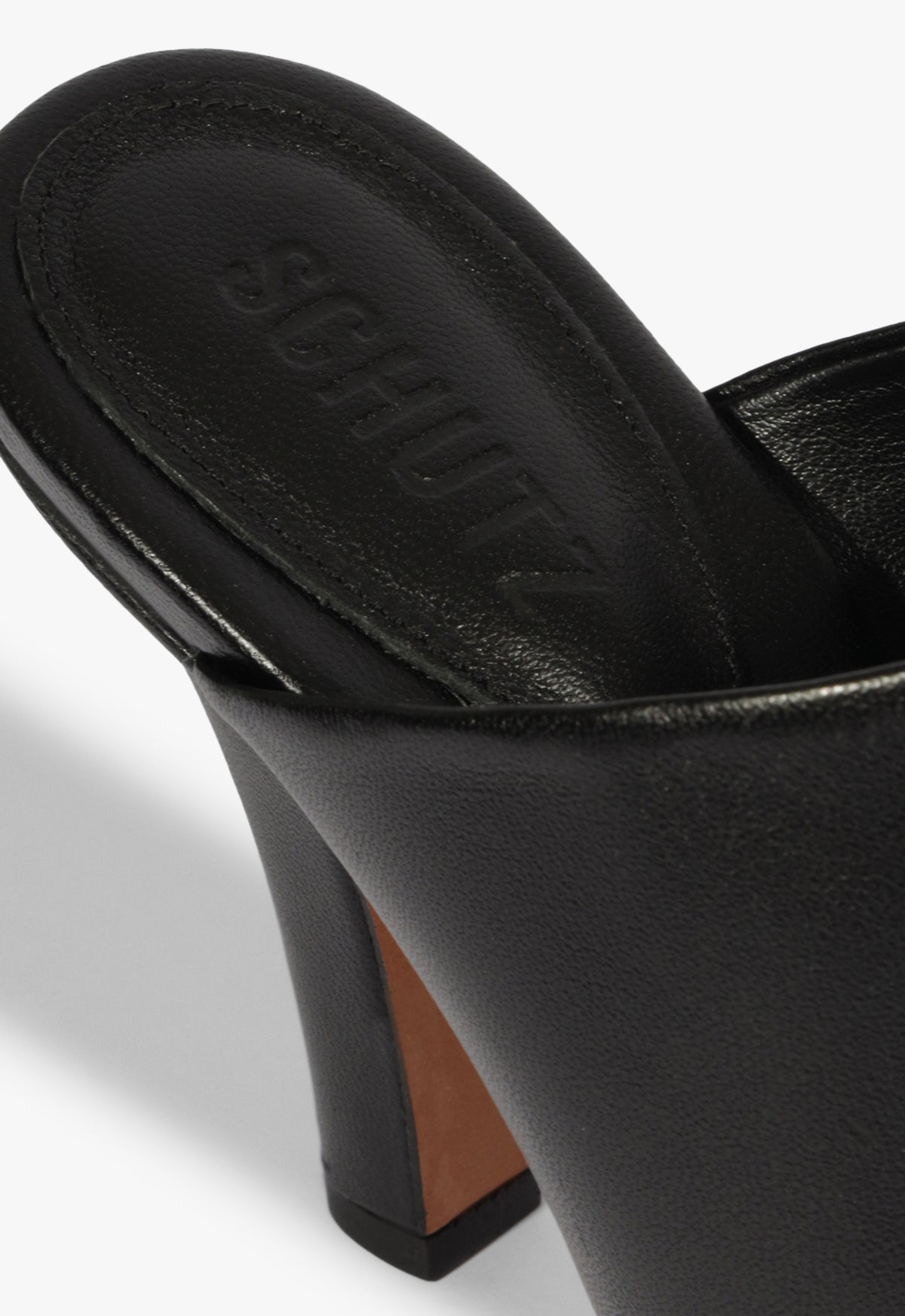 Martha Leather Sandal Resort 26 - Schutz Shoes