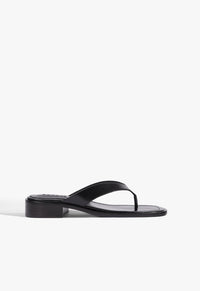 Go to related product Arya Mid Leather Sandal