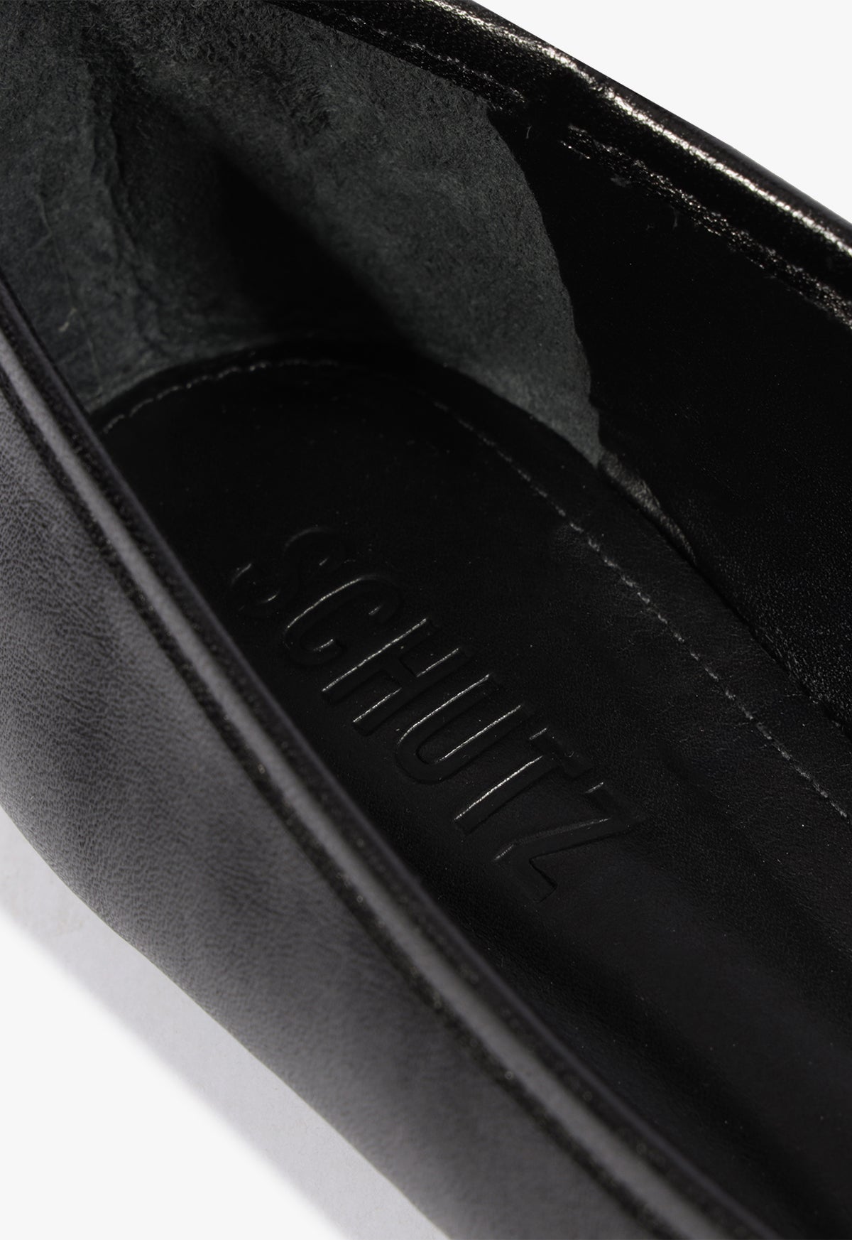 Yumi Flat - Schutz Shoes