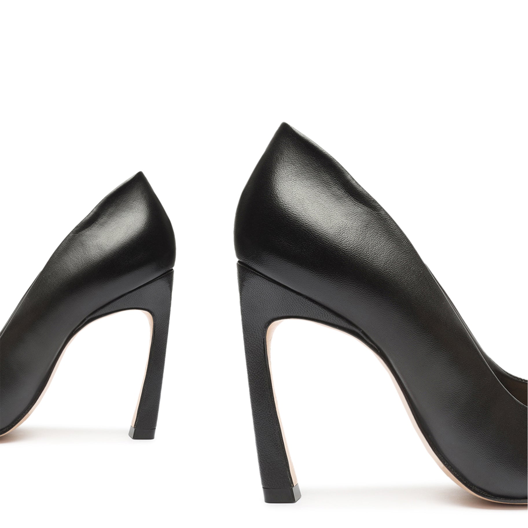 Lou Curve Leather Pump Pumps Pre Fall 22    - Schutz Shoes