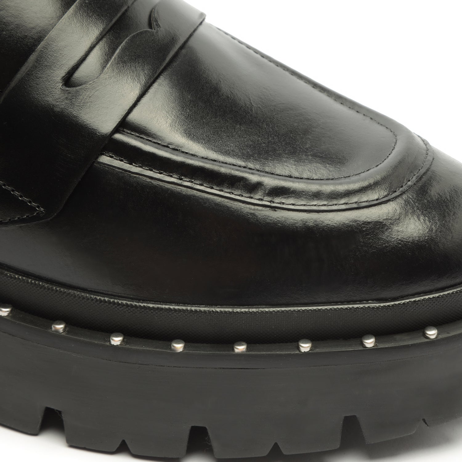 Christie Studs Leather Flat Black